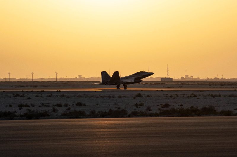  U.S. sends more troops, warplanes to Middle East as bulwark against Iran