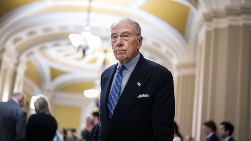  Grassley rips Wray’s ‘failed’ leadership at FBI with 11 pages of examples in blistering ‘no confidence’ letter