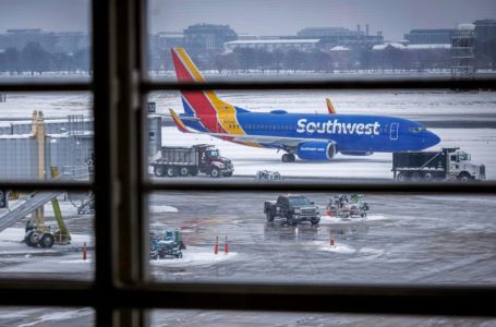 Southwest Airlines pauses corporate hiring, most summer internships to cut costs