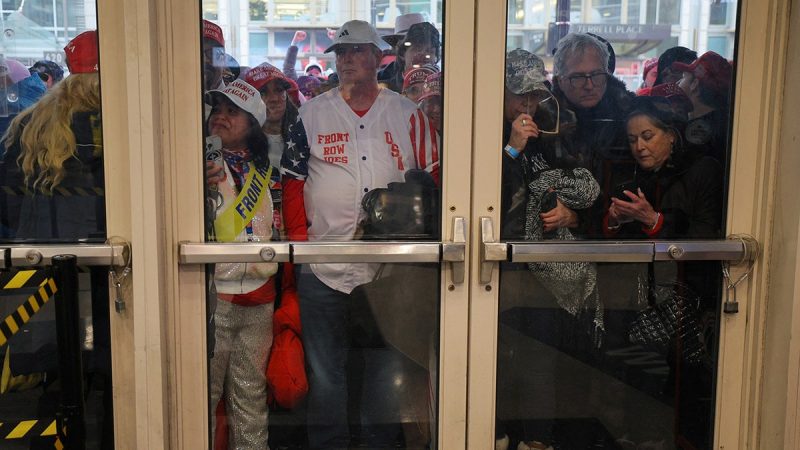  Trump fans endure frigid temps, sleet and snow for a chance to see president-elect