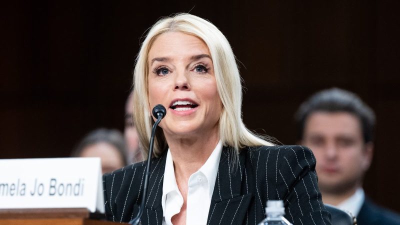  Trump AG pick Pam Bondi clears Judiciary Committee, will get confirmation vote in Senate