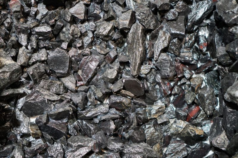  Types of Iron Ore: Hematite vs. Magnetite