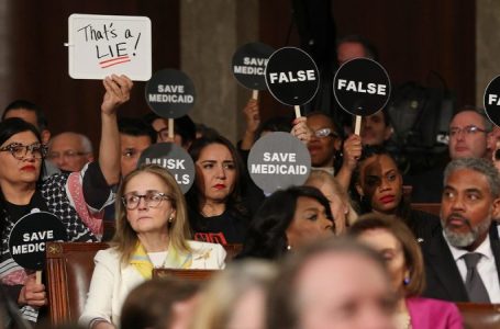 ‘Squad’ member delivers real-time whiteboard responses to Trump: ‘No king!’