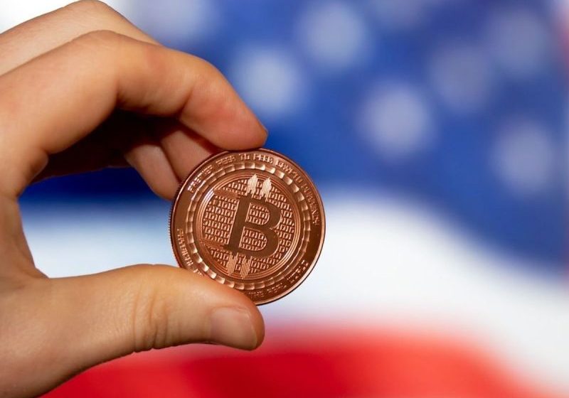 Crypto Market Recap: Strategy Eyes US$1B Raise for Bitcoin Push, UK Regulator Reverses ETN Ban