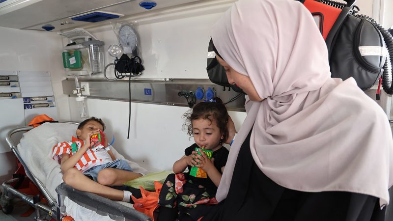 Jordan evacuates sick and injured Palestinian children from Gaza