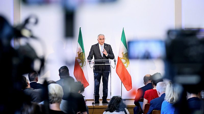 Exiled Iranian prince tells Trump he can be ‘one of history’s great peacemakers’ amid talk of regime change