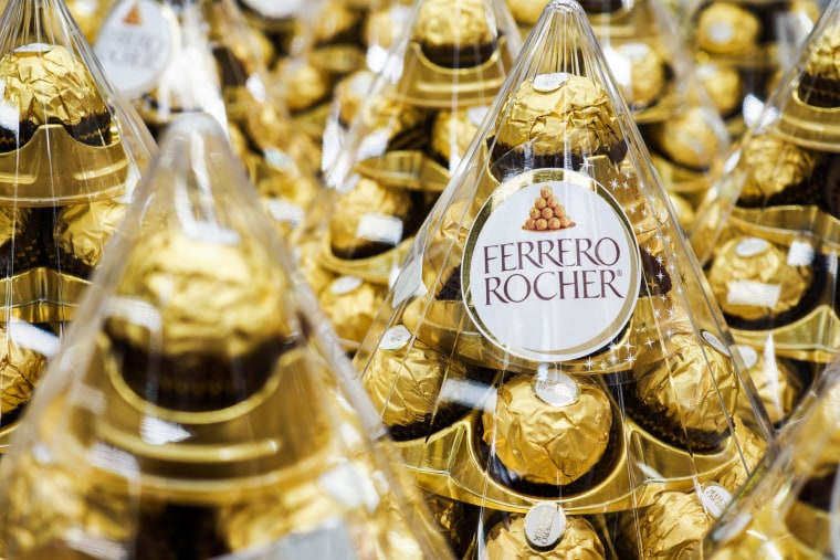 Italian chocolate giant Ferrero to buy Kellogg’s Froot Loops maker