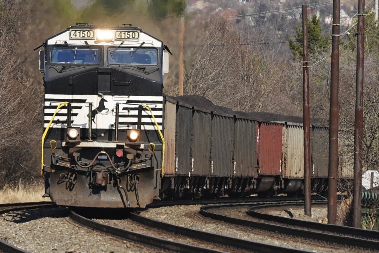 Union Pacific to buy Norfolk in $85 billion mega U.S. railroad deal