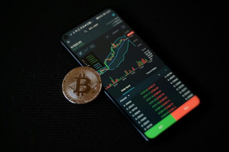 Crypto Market Update: SEC, CFTC Open Door to Spot Crypto Trading on Registered Exchanges