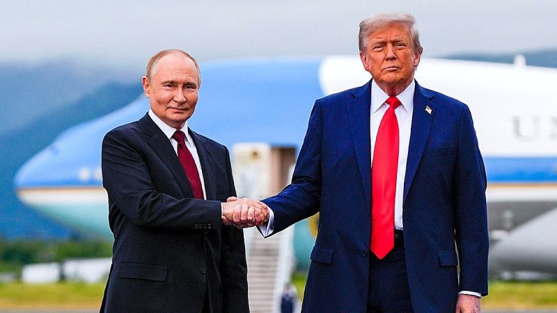 Grenell praises Trump’s ‘common sense’ foreign policy, slams Biden for avoiding Putin