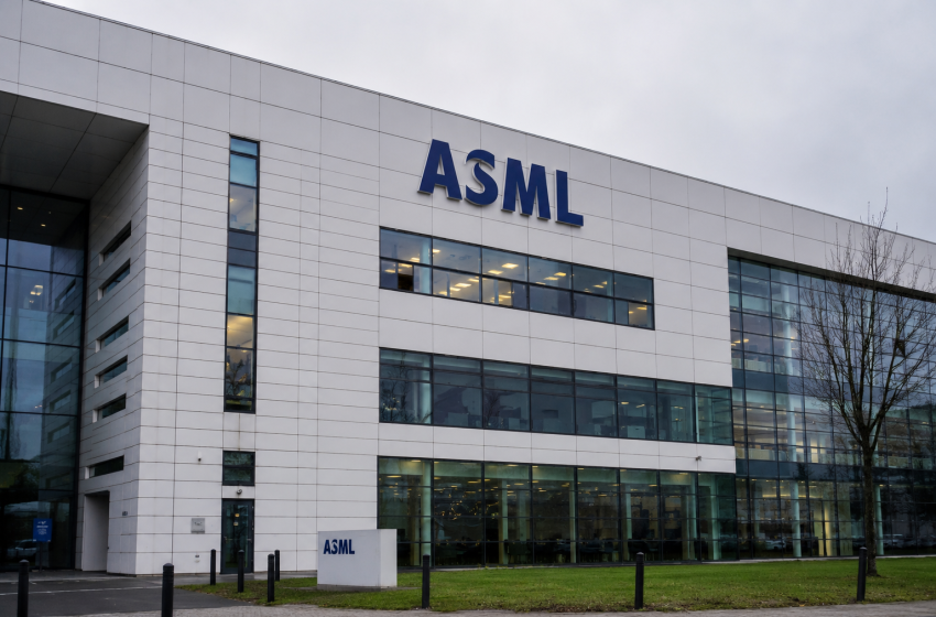  ASML stock jumps after 2026 outlook raise as AI demand drives capacity expansion