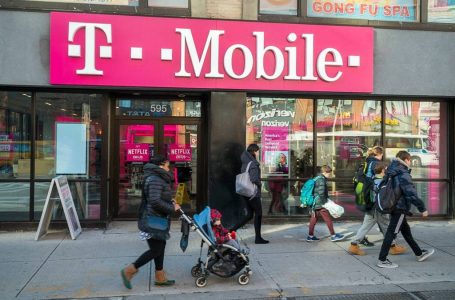 T-Mobile CEO doubles down on reducing free offers for customers