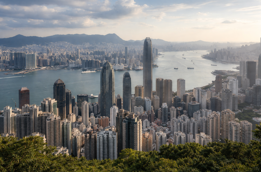  Hang Seng Index nears golden cross as Meituan, Lenovo, Alibaba stocks jump