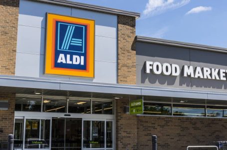 113-year-old discount grocery chain closes more stores